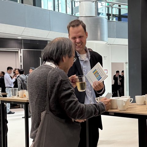 Meet with customers at 3GPP RAN